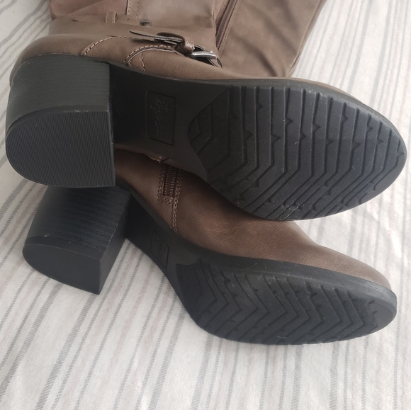 🆕️ Style & Co Jomaris Block-Heel Boot - Picture 5 of 9